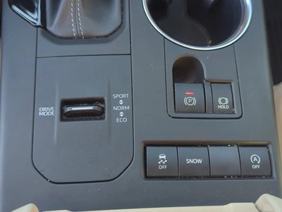 2022 Toyota Highlander XLE FWD (Natl)