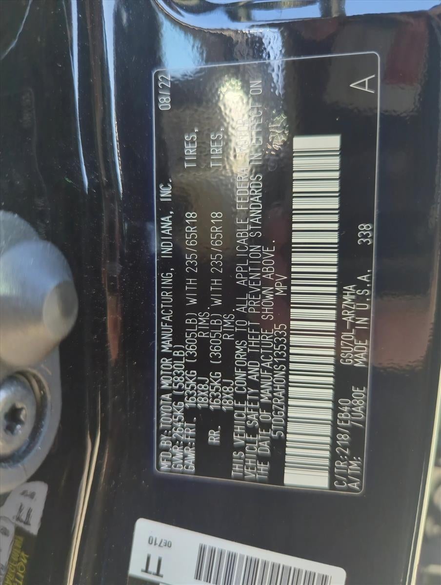 2022 Toyota Highlander XLE FWD (Natl)