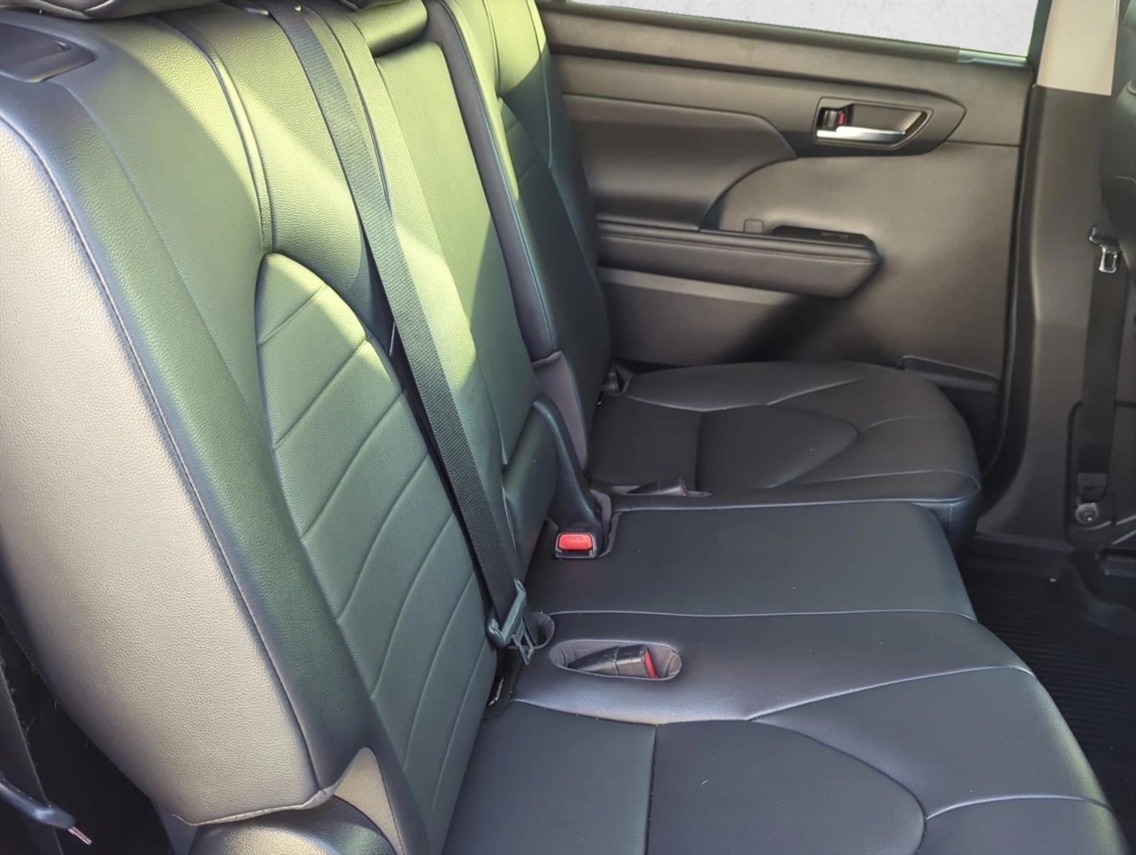 2020 Toyota Highlander XLE FWD (Natl)