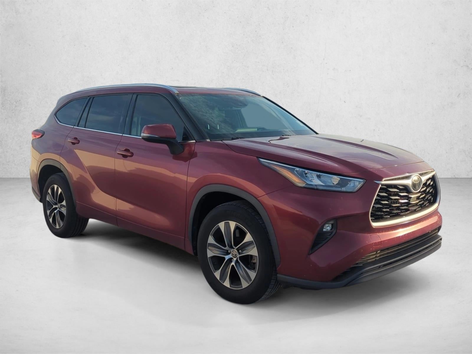 2020 Toyota Highlander XLE FWD (Natl)