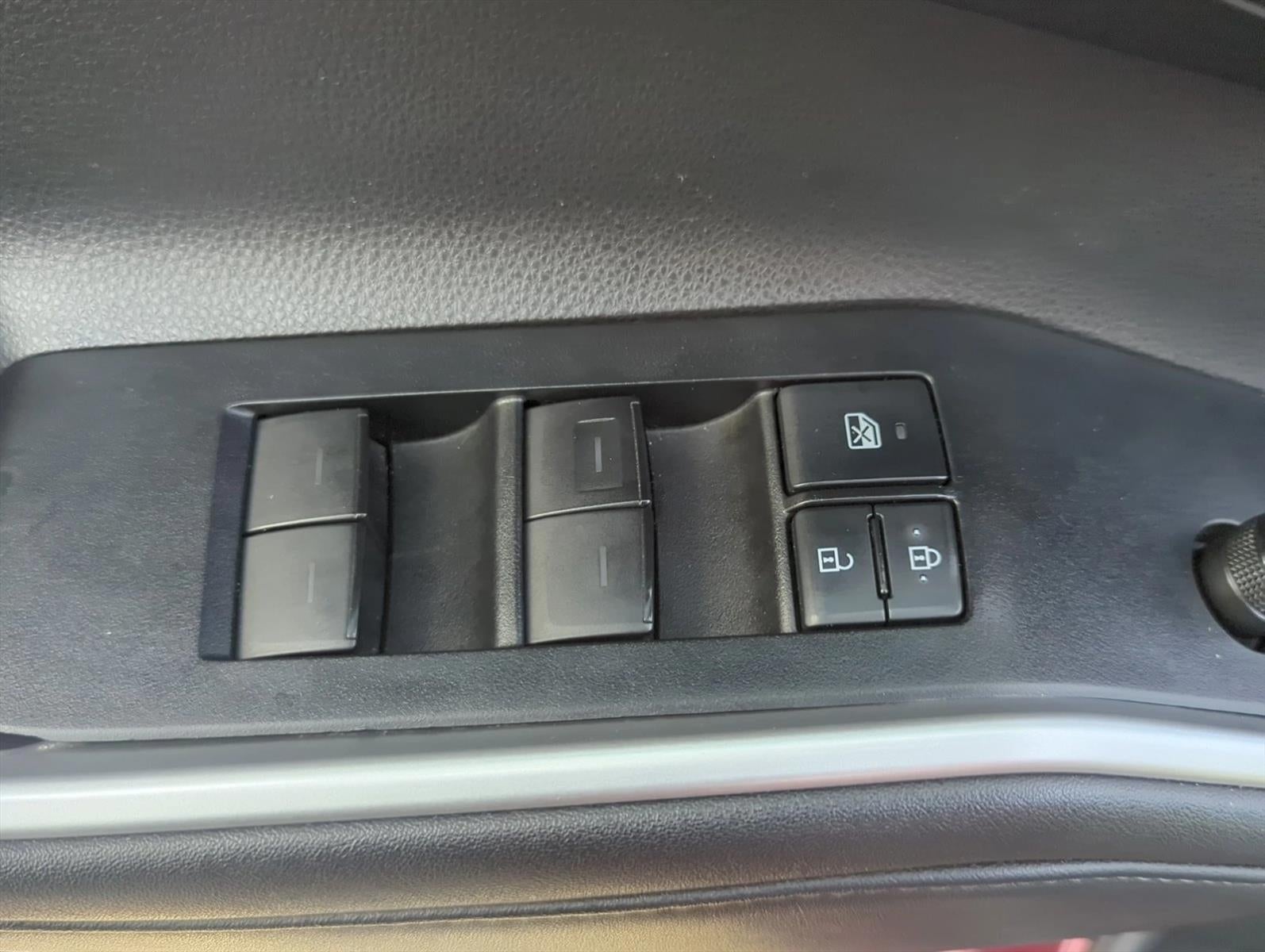 2020 Toyota Highlander XLE FWD (Natl)