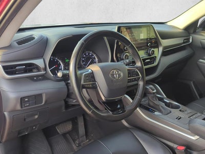 2020 Toyota Highlander XLE FWD (Natl)
