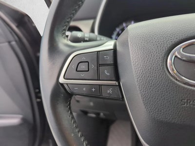 2022 Toyota Highlander XLE FWD (Natl)