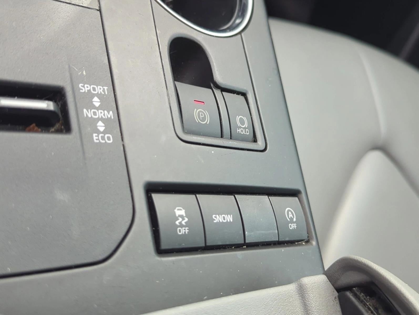 2022 Toyota Highlander XLE FWD (Natl)