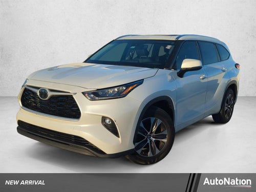 2020 Toyota Highlander XLE FWD (Natl)