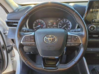 2020 Toyota Highlander XLE FWD (Natl)