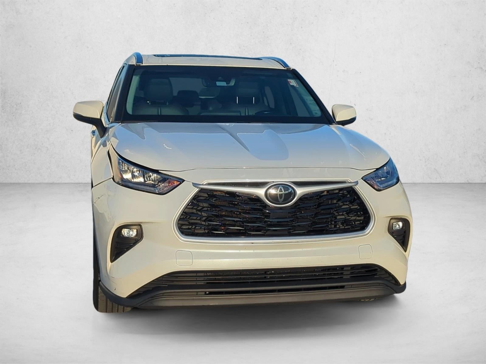 2020 Toyota Highlander XLE FWD (Natl)