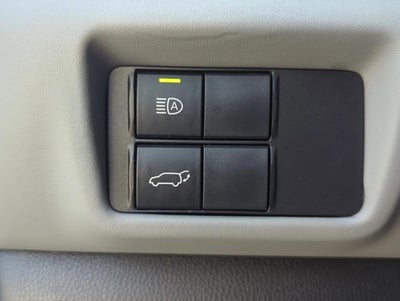 2022 Toyota Highlander XLE AWD (Natl)