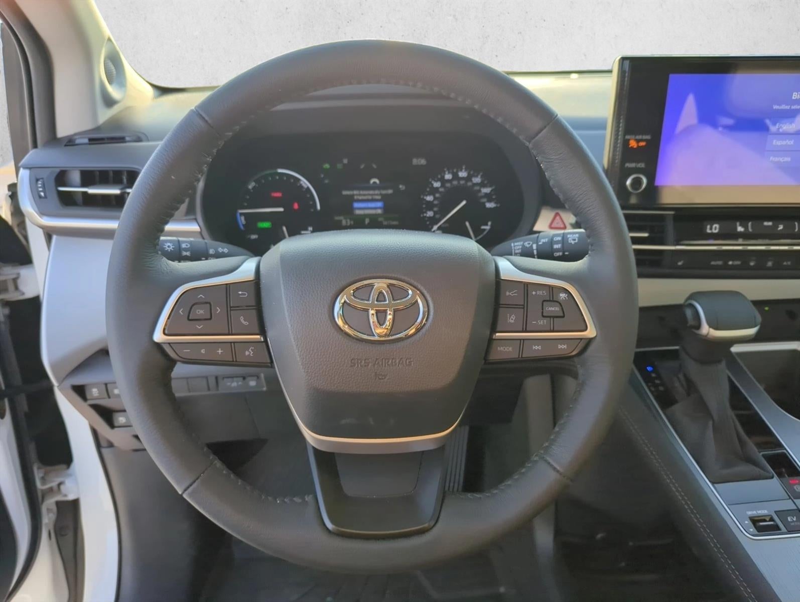 2025 Toyota Sienna XLE FWD 7-Passenger (Natl)