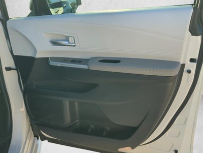 2025 Toyota Sienna XLE FWD 7-Passenger (Natl)