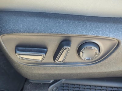 2025 Toyota Sienna XLE FWD 7-Passenger (Natl)