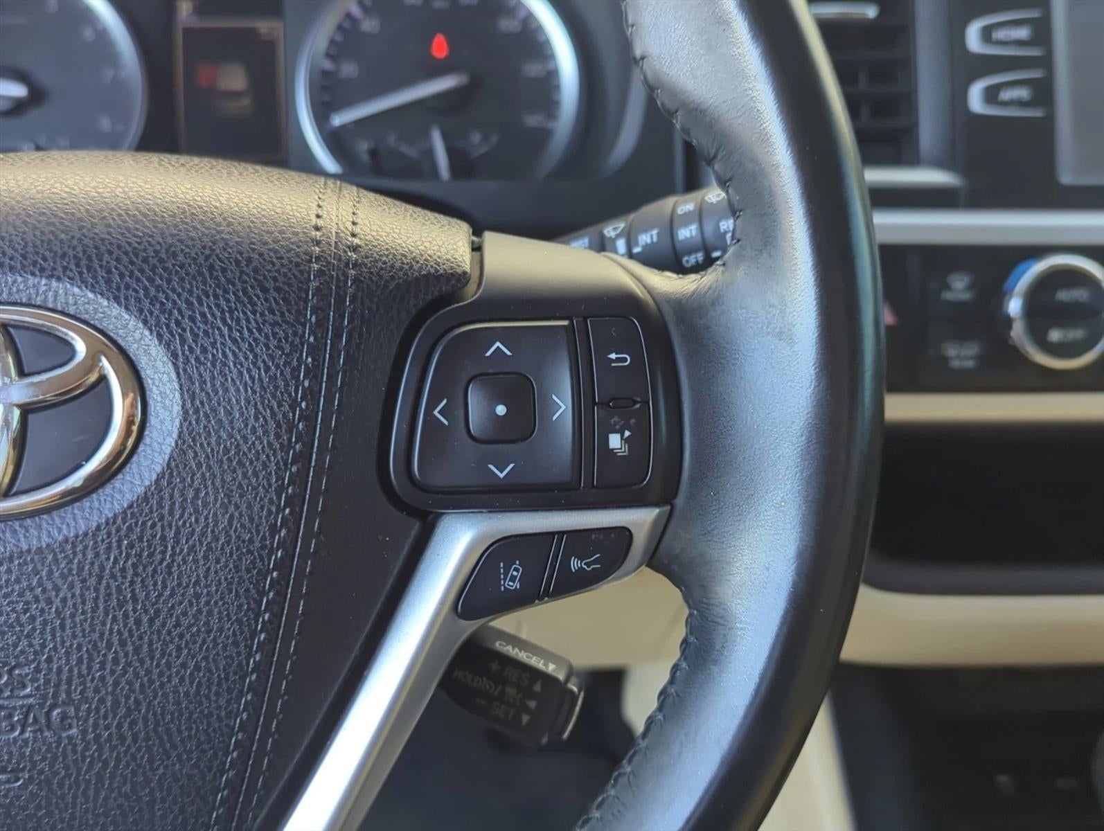 2018 Toyota Highlander XLE V6 AWD (Natl)