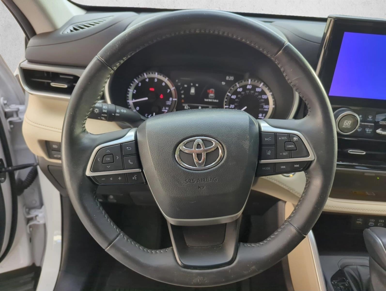2023 Toyota Highlander XLE FWD (Natl)
