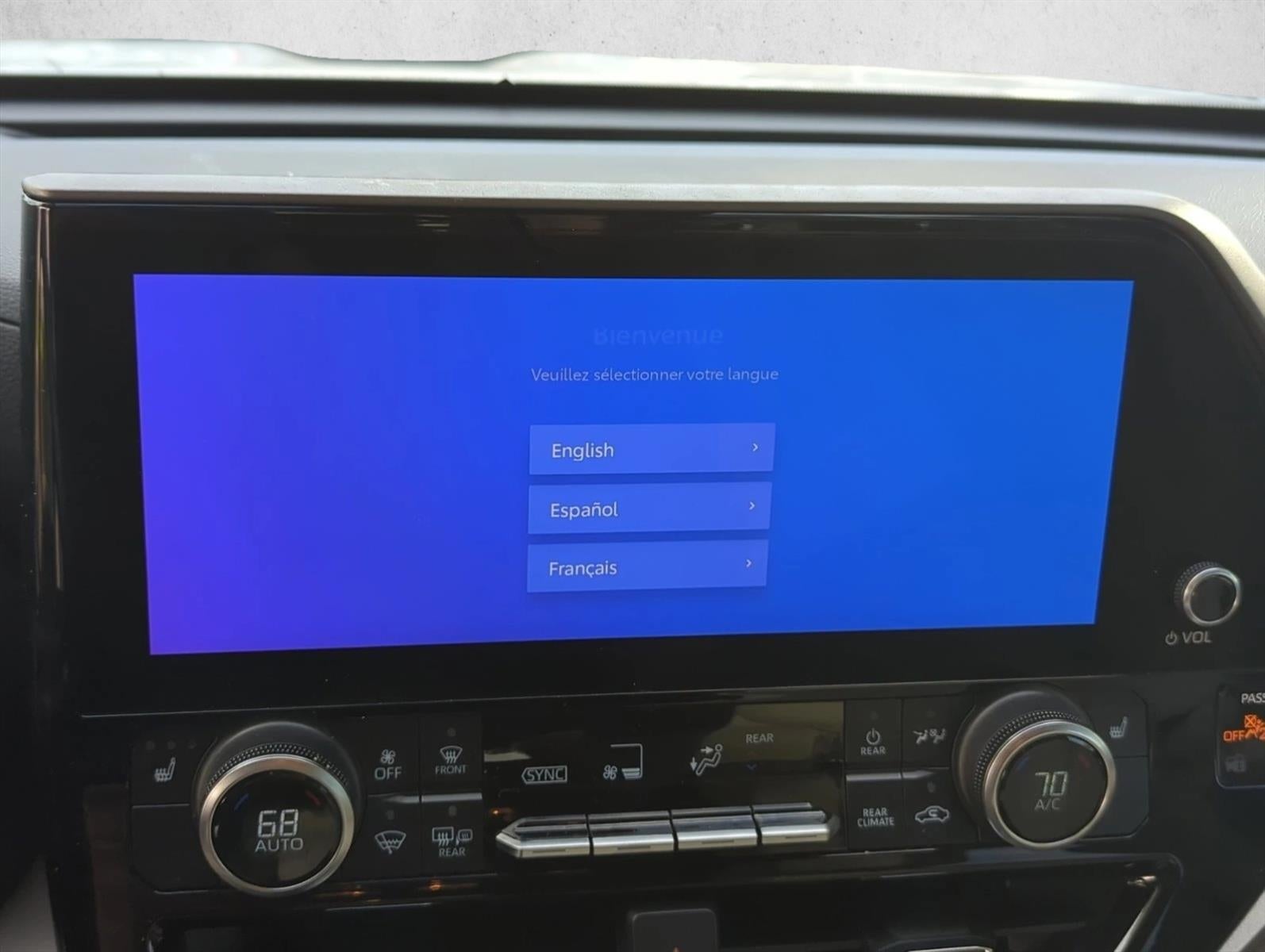 2023 Toyota Highlander XLE FWD (Natl)
