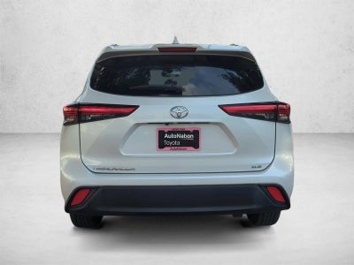 2023 Toyota Highlander XLE FWD (Natl)