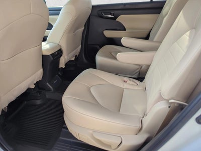 2023 Toyota Highlander XLE FWD (Natl)