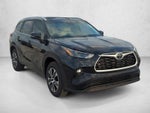 2023 Toyota Highlander XLE FWD (Natl)