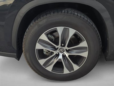 2023 Toyota Highlander XLE FWD (Natl)