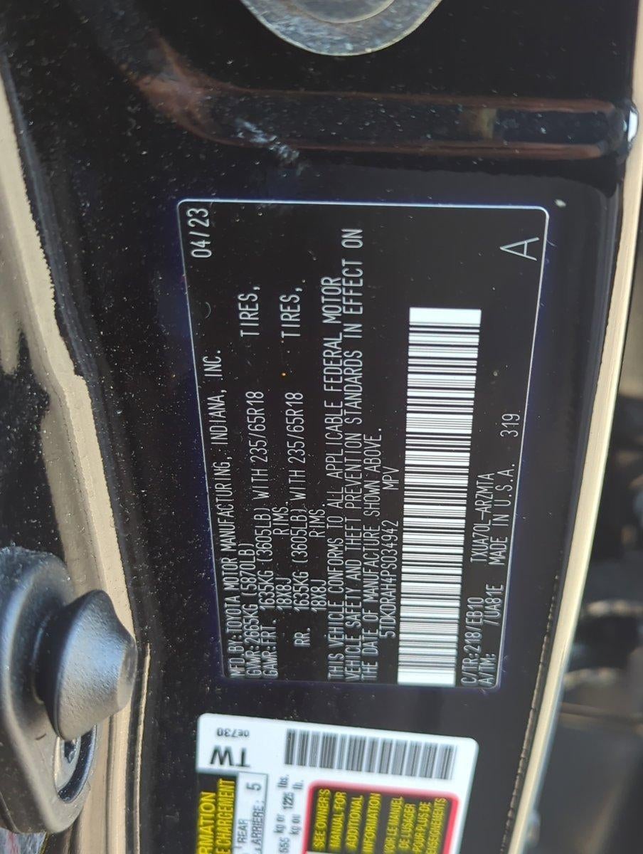 2023 Toyota Highlander XLE FWD (Natl)