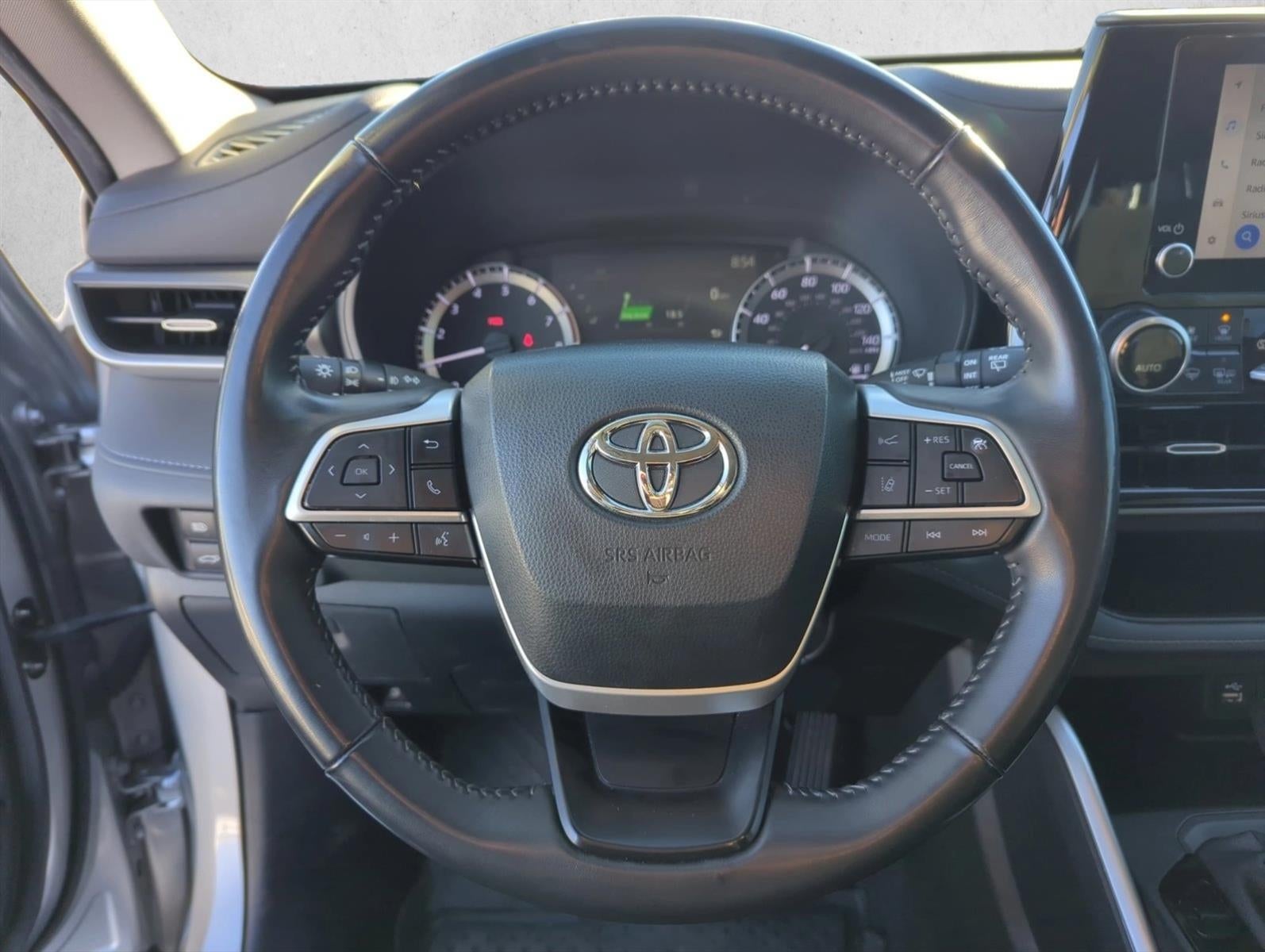 2023 Toyota Highlander LE FWD (GS)