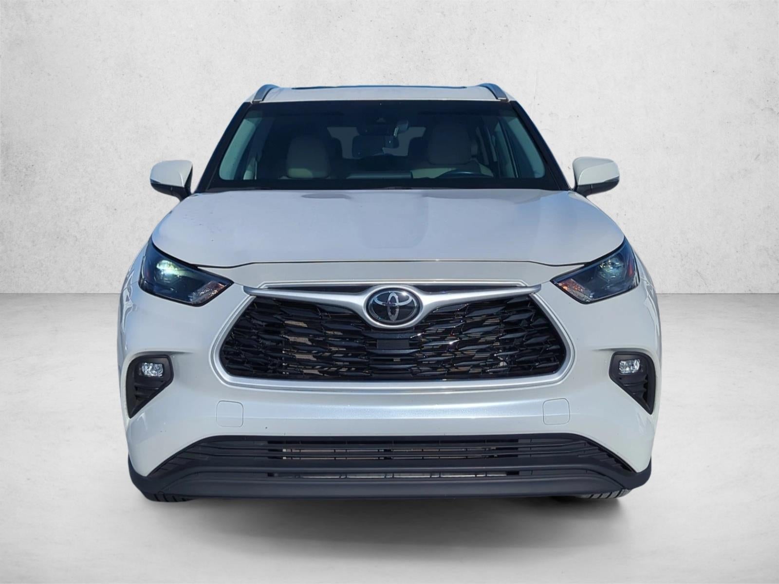 2024 Toyota Highlander XLE FWD (Natl)