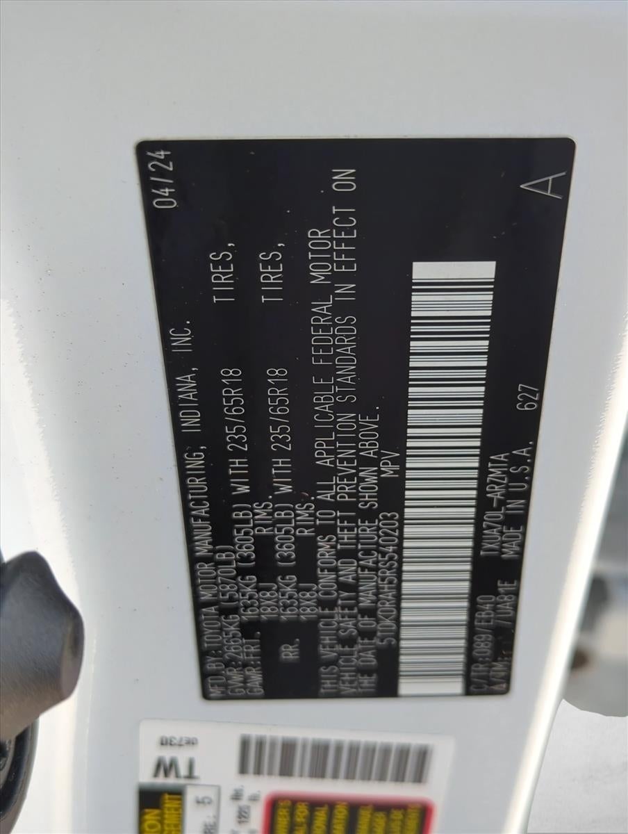 2024 Toyota Highlander XLE FWD (Natl)