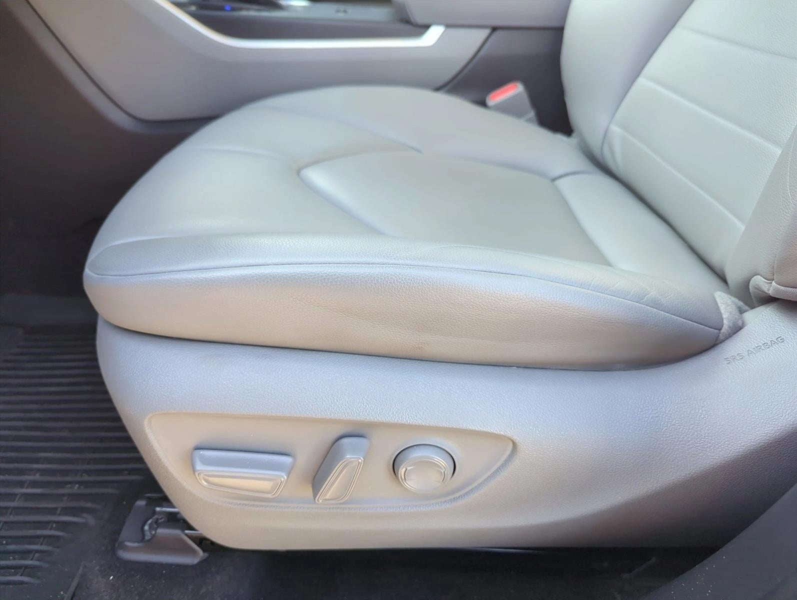 2023 Toyota Highlander XLE FWD (Natl)