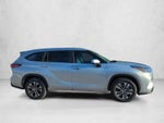 2023 Toyota Highlander XLE FWD (Natl)