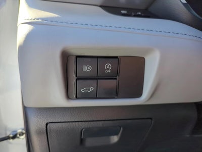2023 Toyota Highlander XLE FWD (Natl)