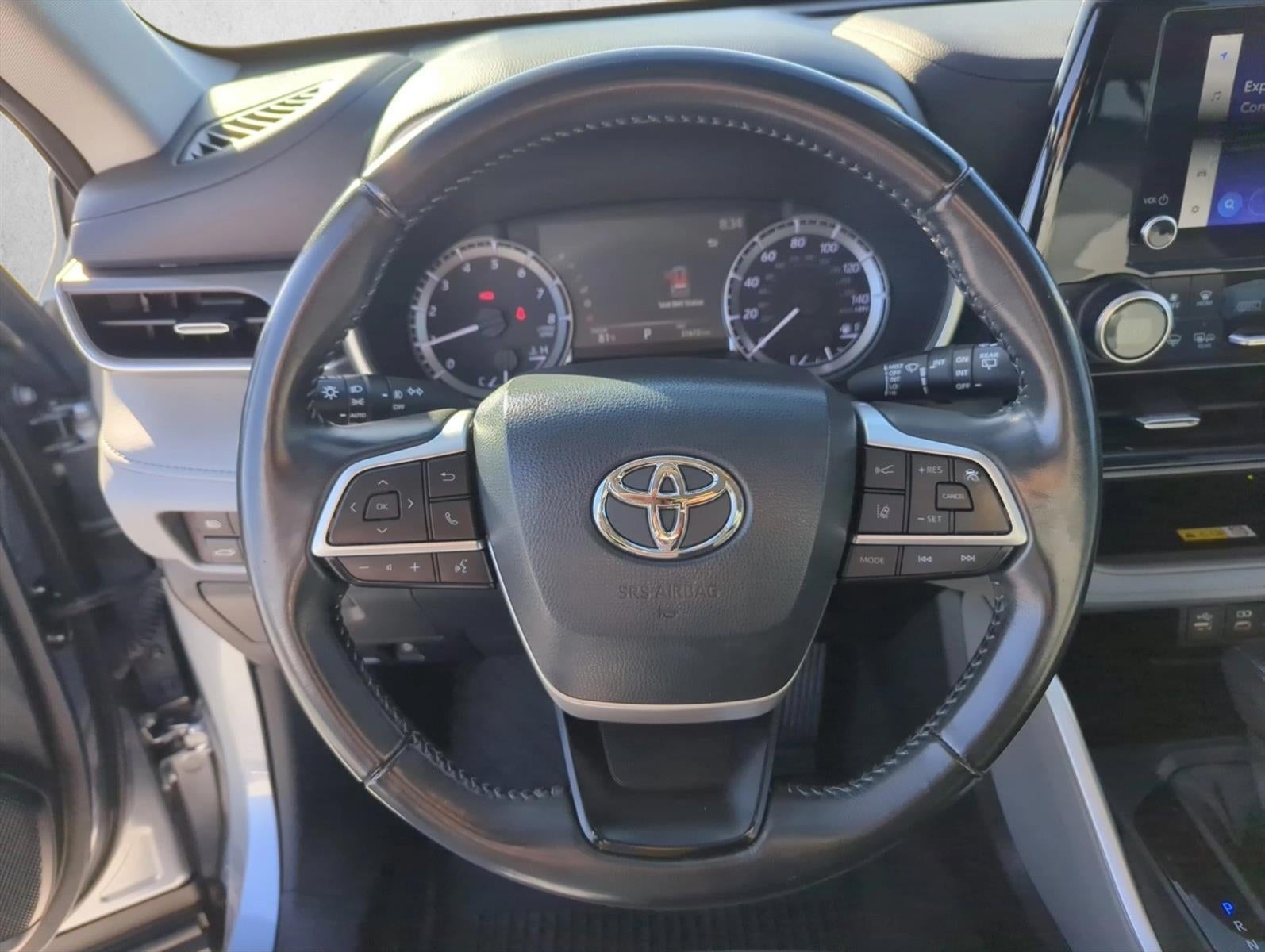 2023 Toyota Highlander XLE FWD (Natl)