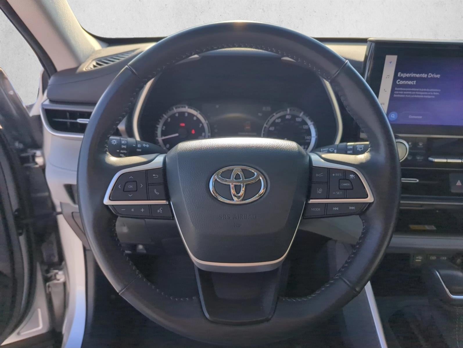 2023 Toyota Highlander XLE FWD (Natl)