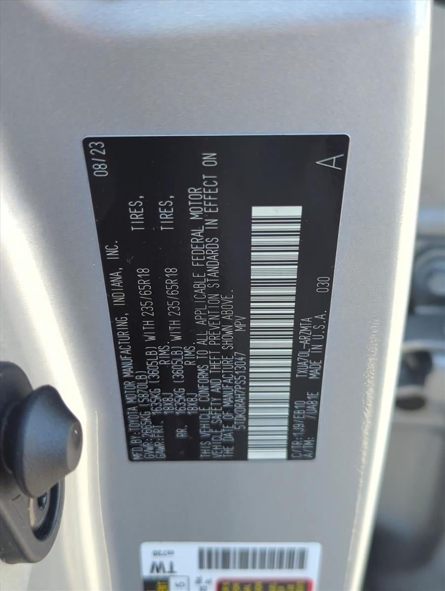 2023 Toyota Highlander XLE FWD (Natl)