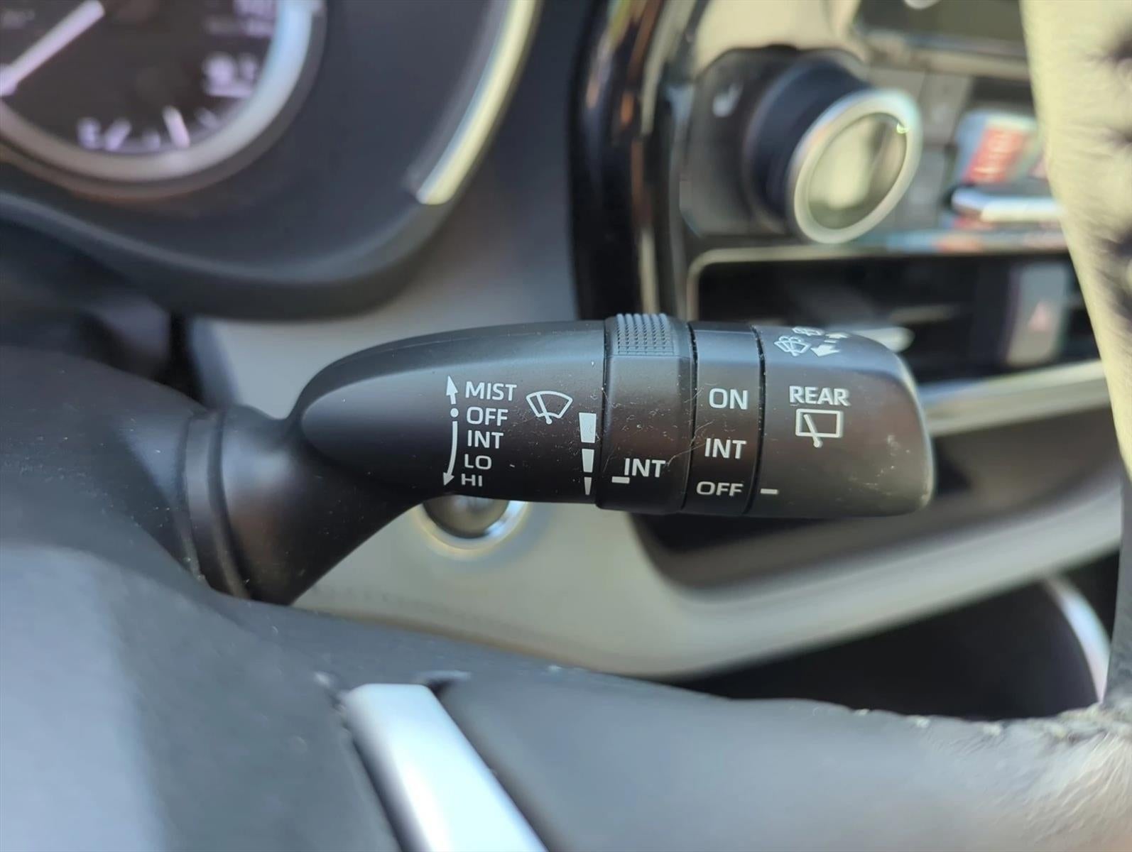 2023 Toyota Highlander XLE FWD (Natl)