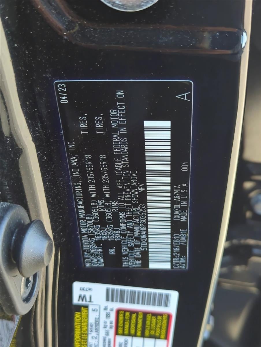 2023 Toyota Highlander XLE FWD (Natl)