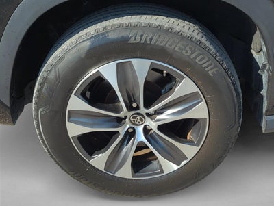 2023 Toyota Highlander XLE FWD (Natl)