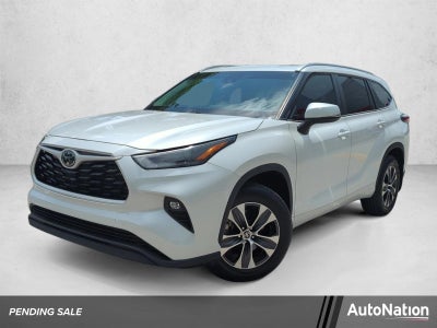 2024 Toyota Highlander XLE FWD (Natl)