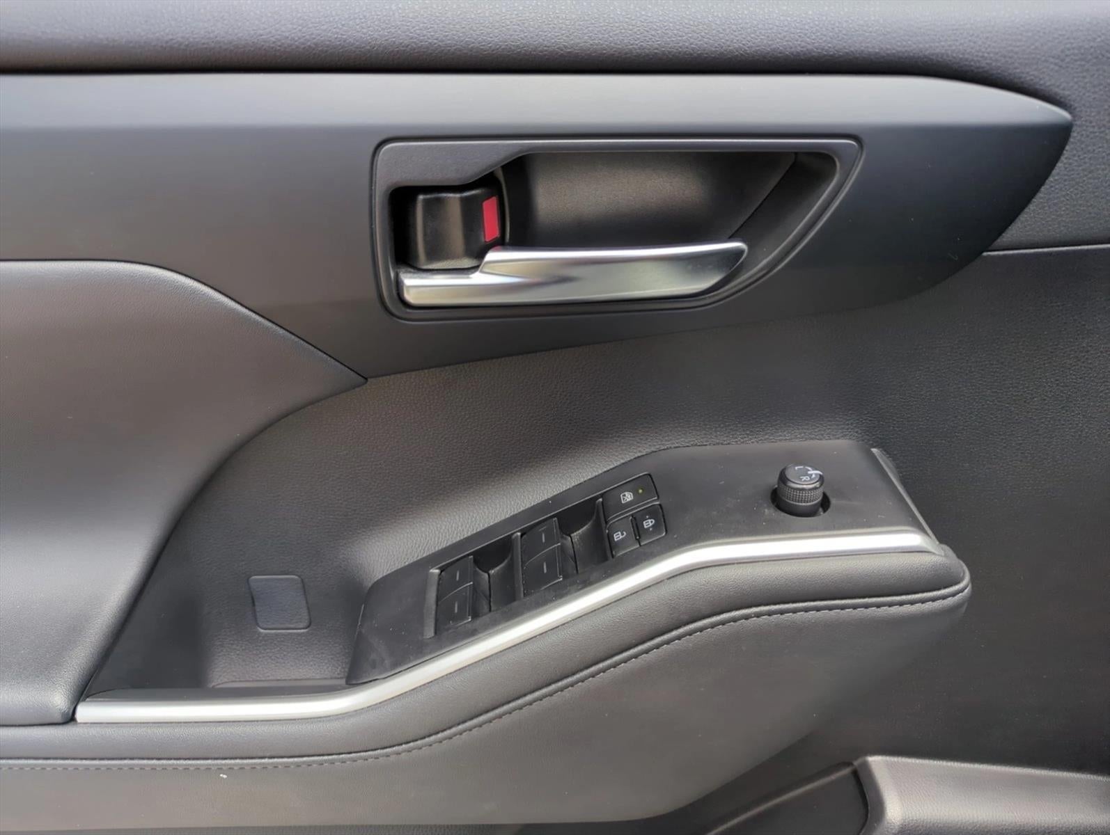 2024 Toyota Highlander XLE FWD (Natl)