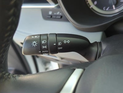2025 Toyota Highlander LE FWD (GS)