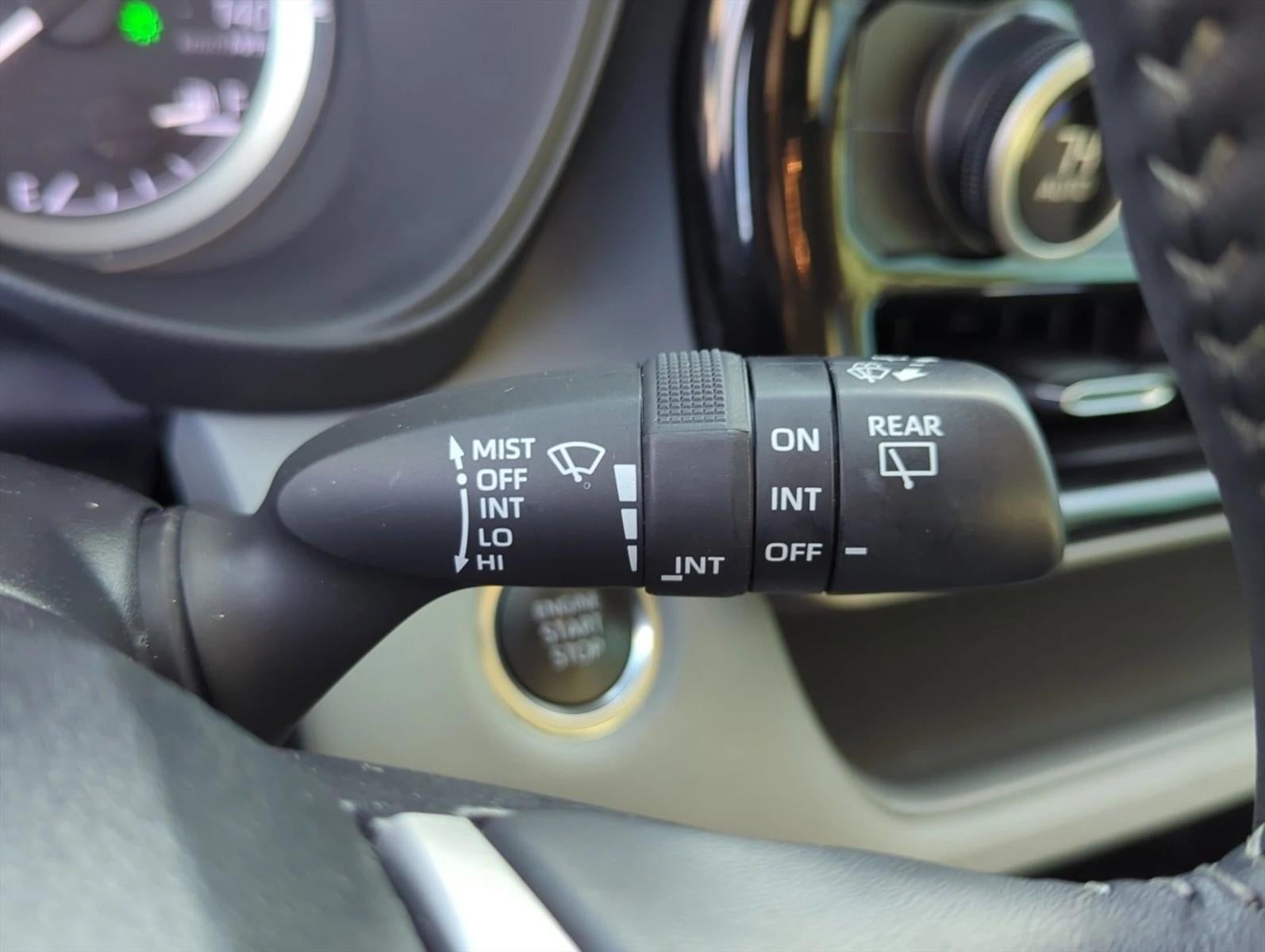 2025 Toyota Highlander LE FWD (GS)