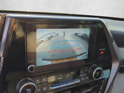 2025 Toyota Highlander LE FWD (GS)