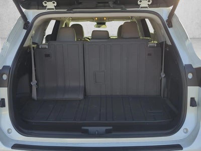 2025 Toyota Highlander LE FWD (GS)
