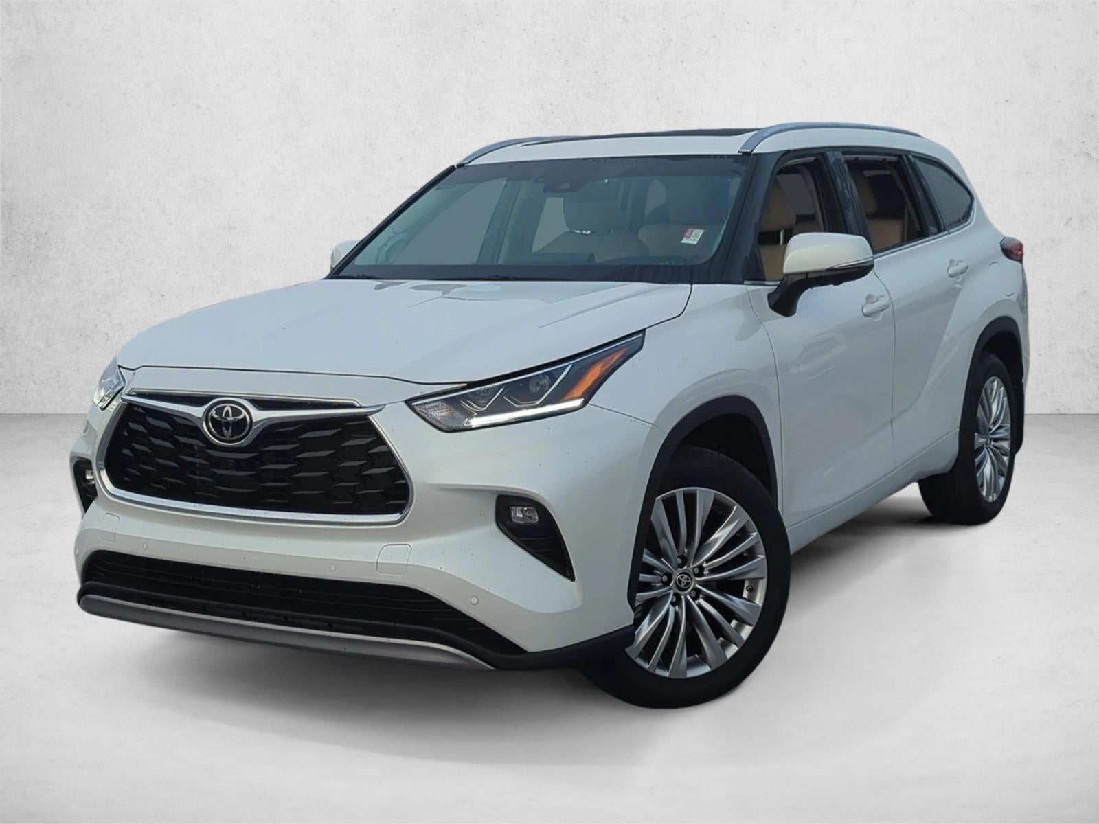 2024 Toyota Highlander Platinum FWD (Natl)
