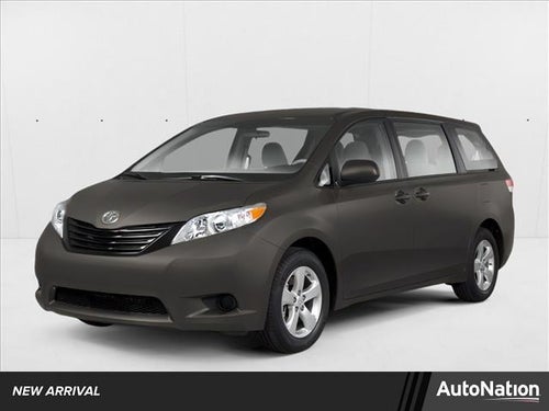 2012 Toyota Sienna 5dr 8-Pass Van V6 LE FWD (Natl)