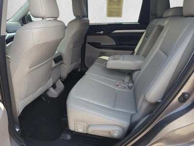 2015 Toyota Highlander FWD 4dr V6 XLE (Natl)