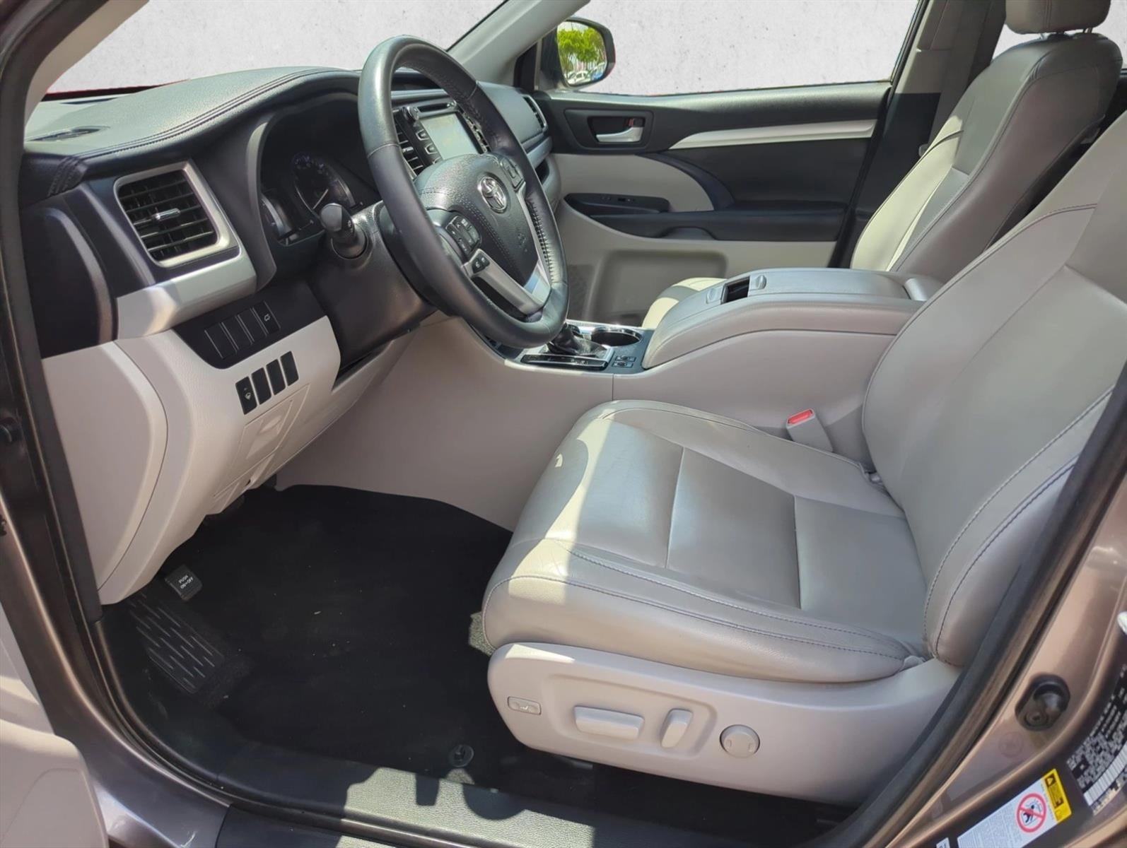 2015 Toyota Highlander FWD 4dr V6 XLE (Natl)