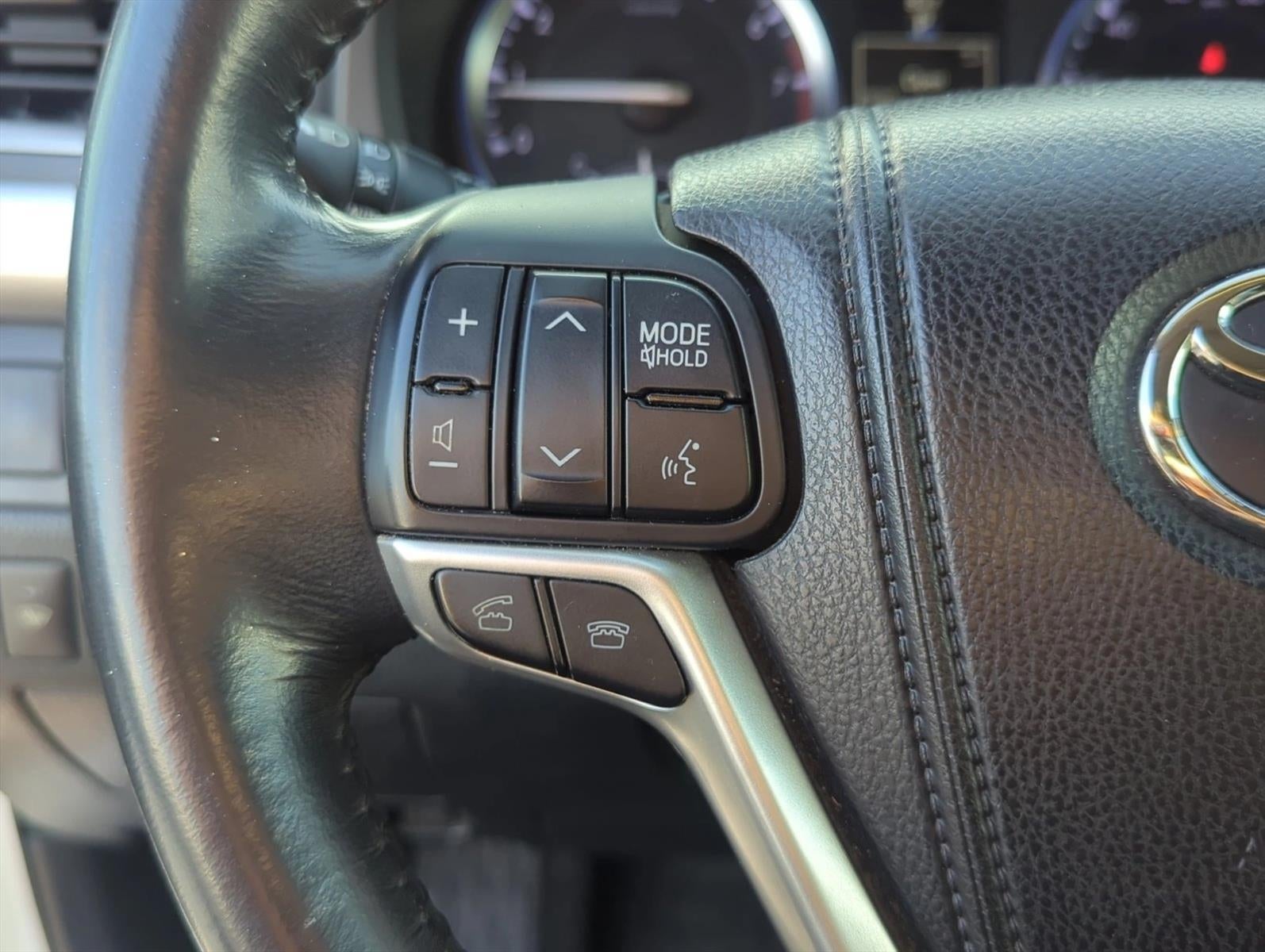 2014 Toyota Highlander FWD 4dr V6 XLE (Natl)