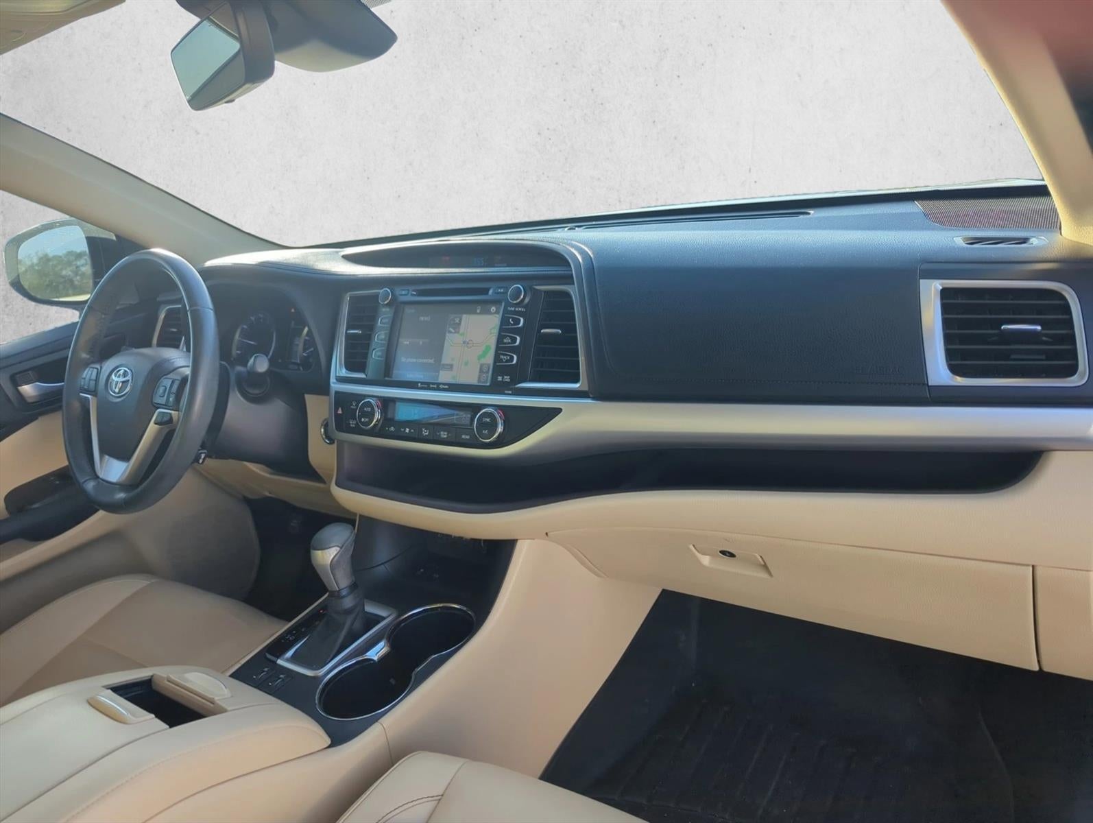 2019 Toyota Highlander XLE V6 FWD (Natl)
