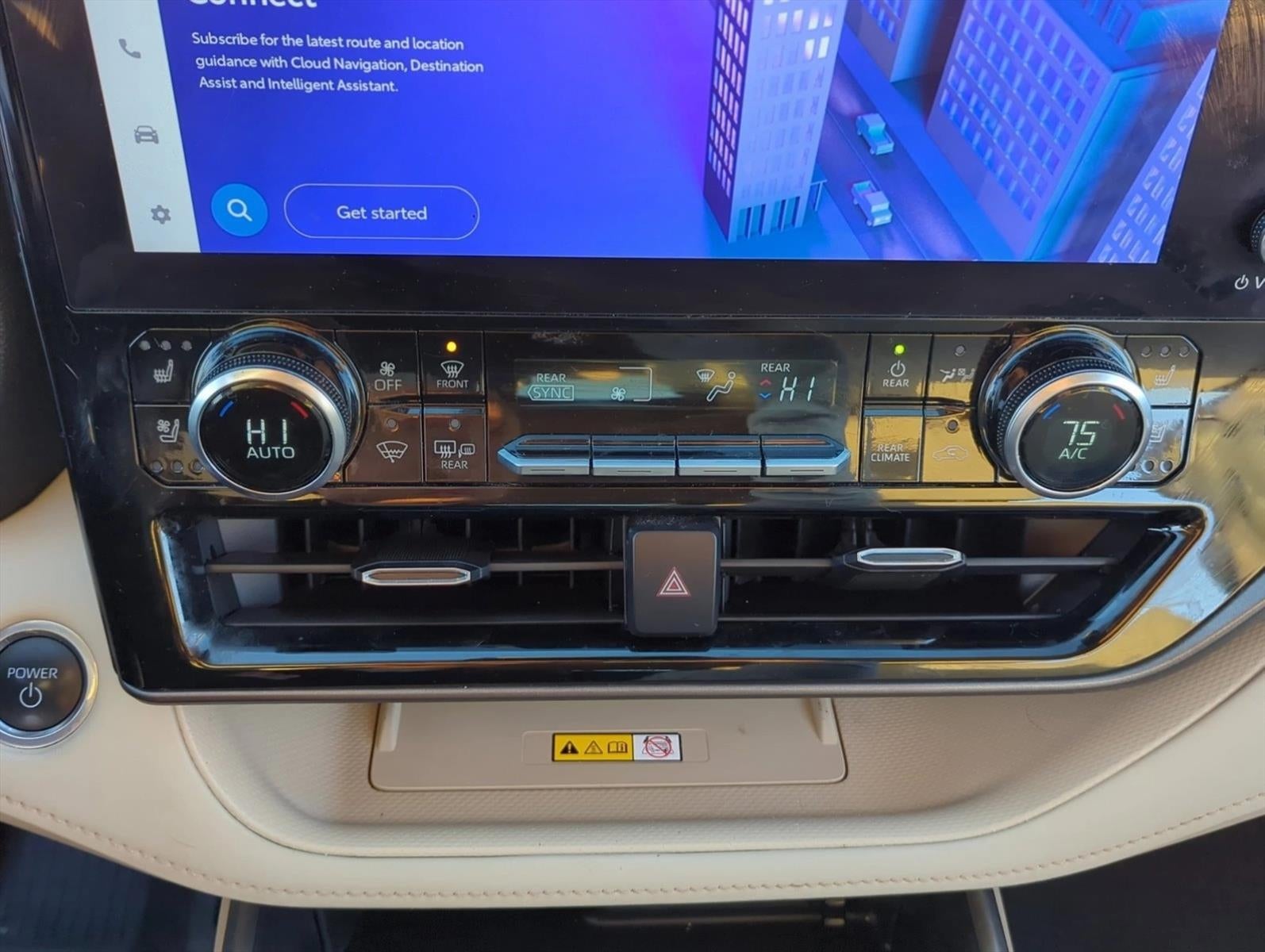 2024 Toyota Highlander Hybrid Limited AWD (Natl)