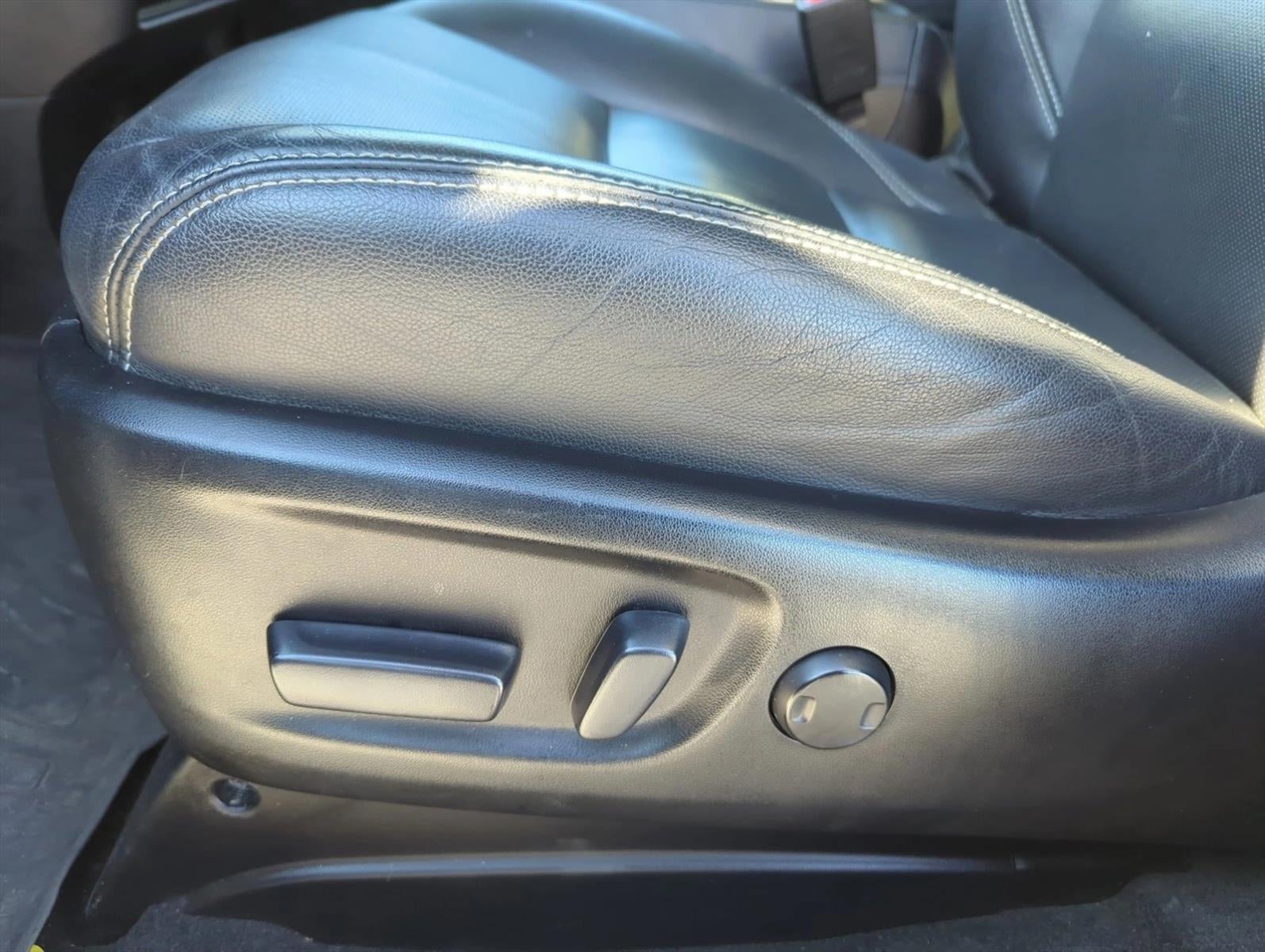 2017 Toyota Sienna SE FWD 8-Passenger (Natl)