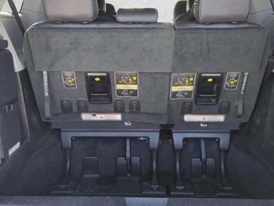 2017 Toyota Sienna SE FWD 8-Passenger (Natl)